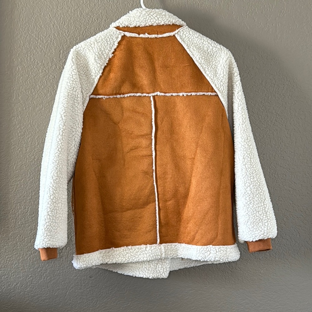 Sherpa Lined Jacket - White and Tan - Picture 2 of 4